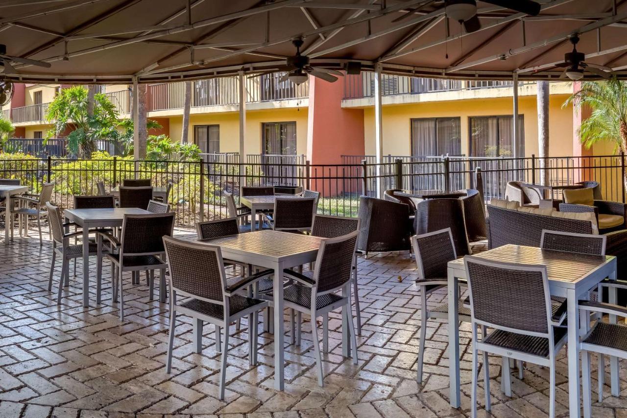 Clarion Inn & Suites At International Drive Orlando Eksteriør billede